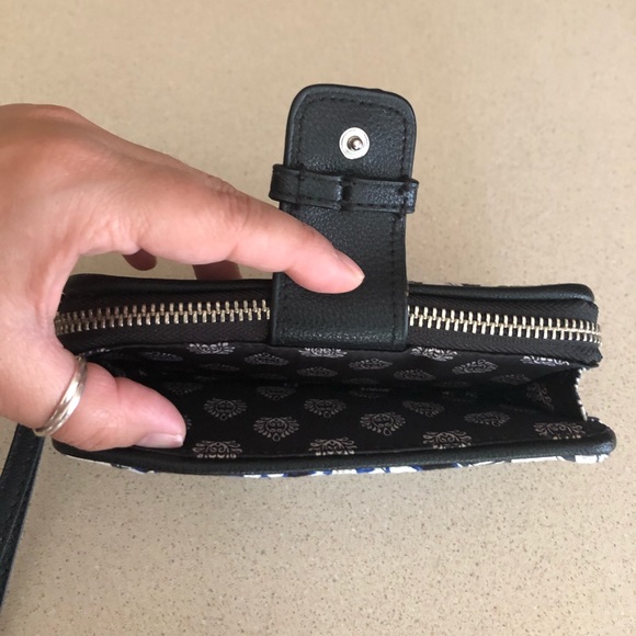🖤Vera Bradley Wristlet Wallet 🖤 - Picture 8 of 13